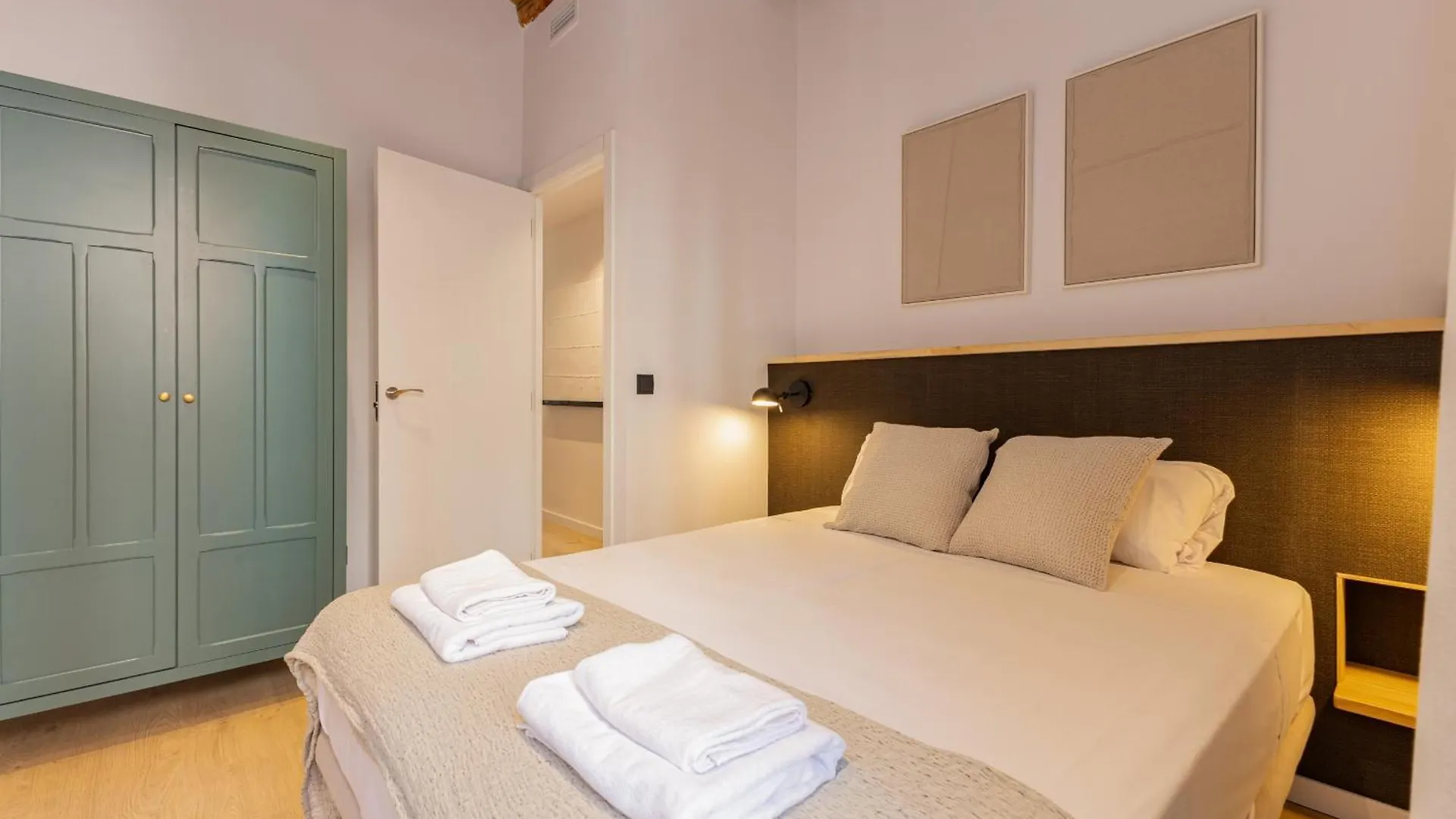 Joya De La Arquitectura Catalana Apartment Barcelona Spain