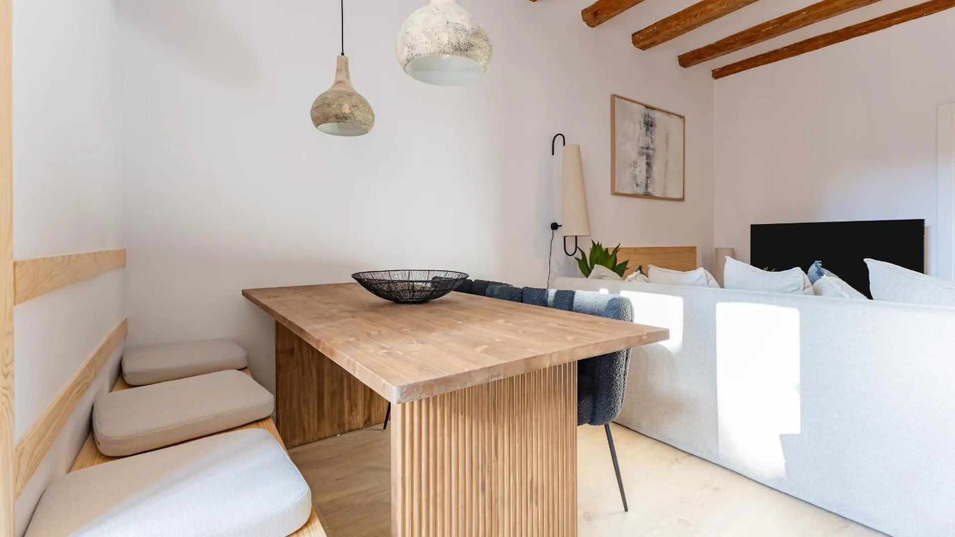 Joya De La Arquitectura Catalana Apartment Barcelona Spain