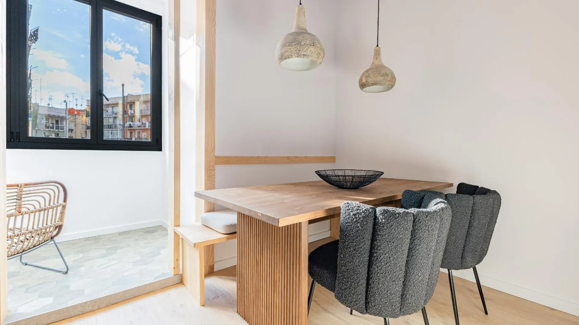 Joya De La Arquitectura Catalana Apartment Barcelona